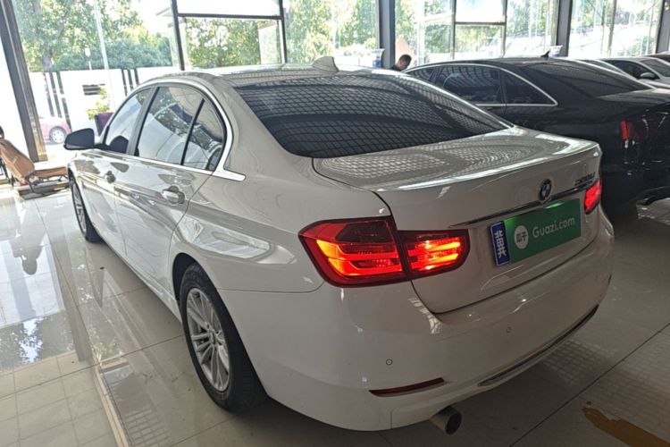 BMW 3 Series 2015 #5 BMW 3 Series 2015 car image #5