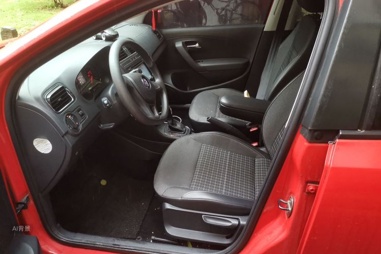 Volkswagen Polo 2015 #17 Volkswagen Polo 2015 car image #17
