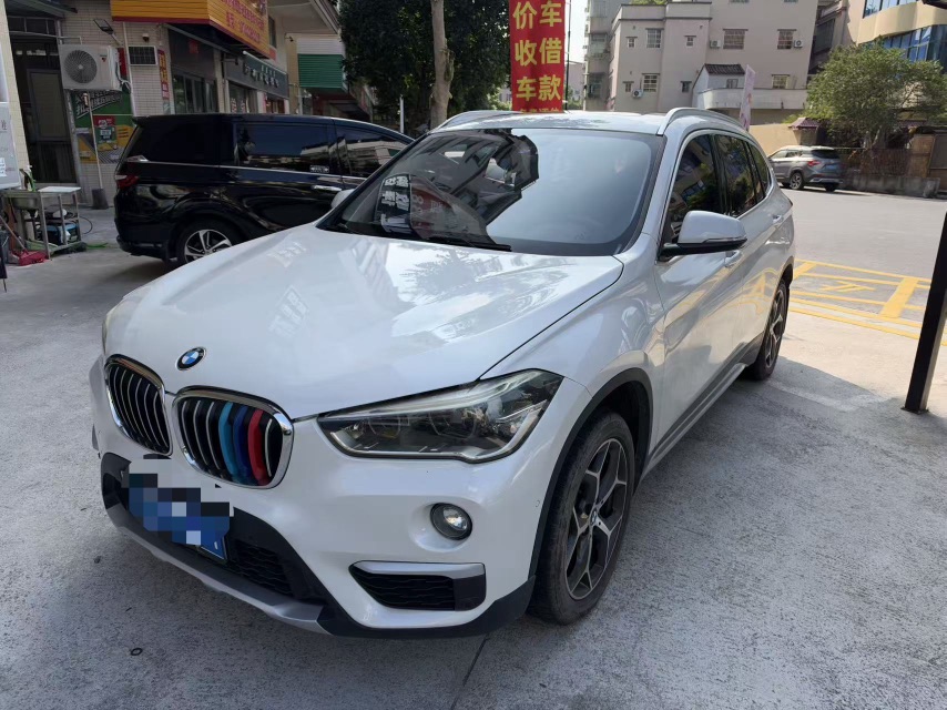 BMW X1 2016 BMW X1 2016 immagine di auto