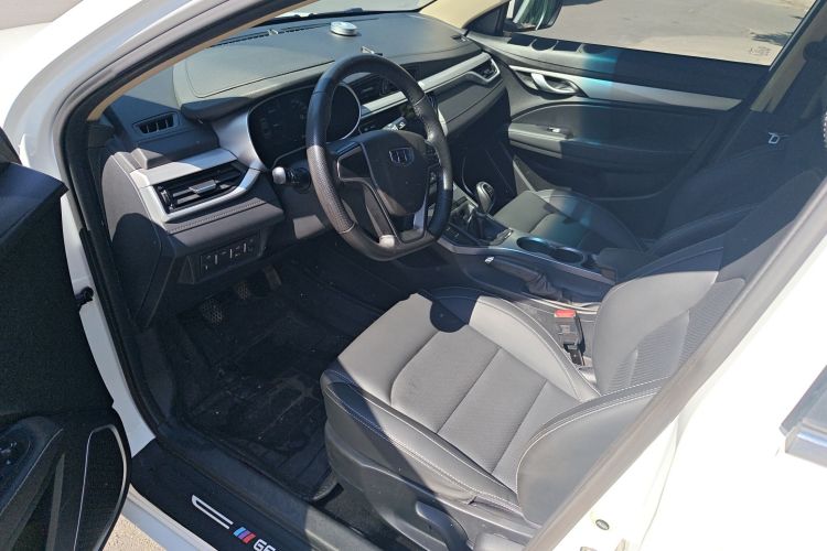 GEELY Emgrand 2018 image de voiture #9