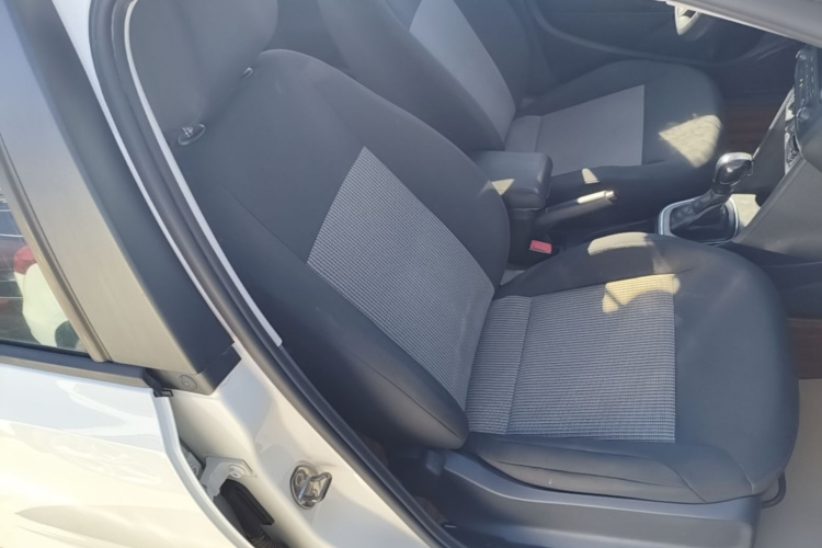 Volkswagen Polo 2018 #24 Volkswagen Polo 2018 car image #24