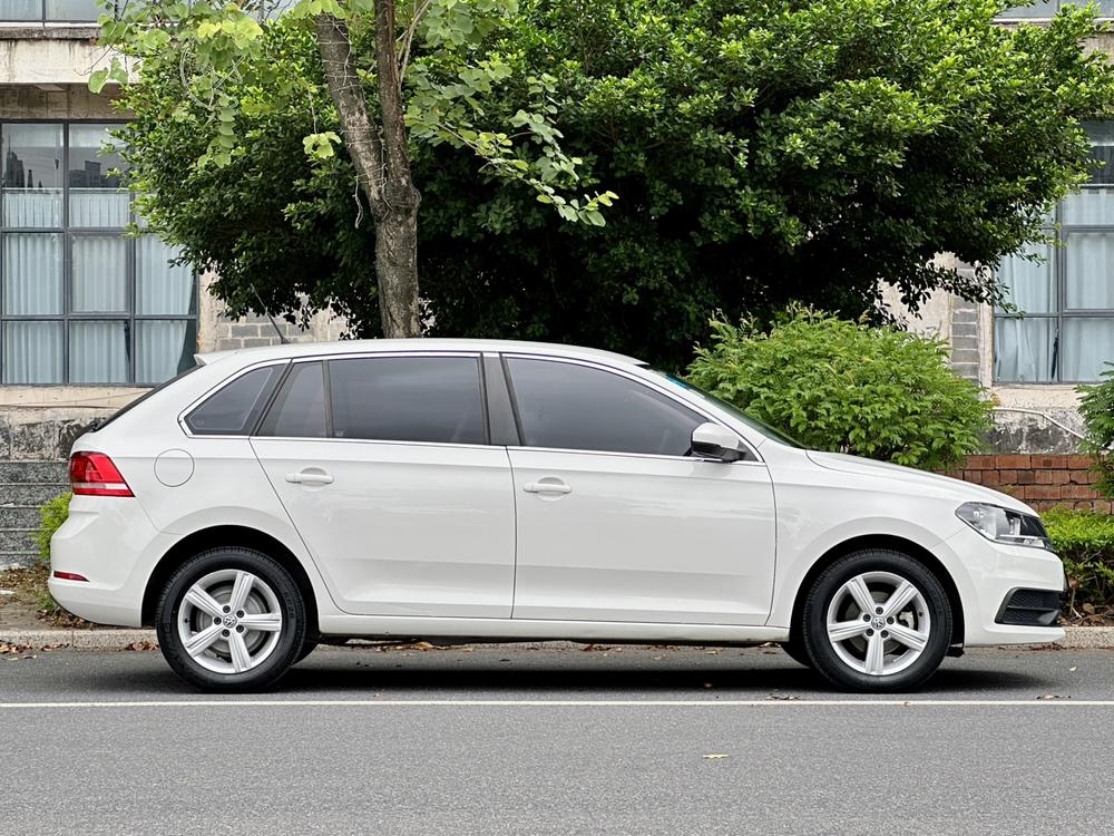 Volkswagen Santana 2016 صورة سيارة #5