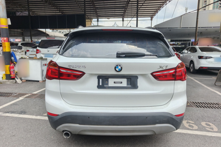 BMW X1 2017 #6 BMW X1 2017 car image #6
