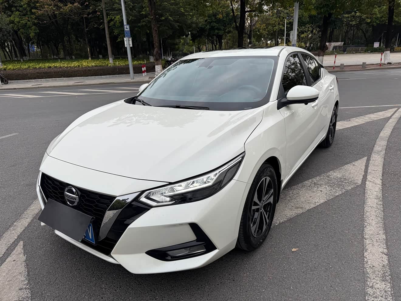 日产 轩逸 2023 汽车图片 