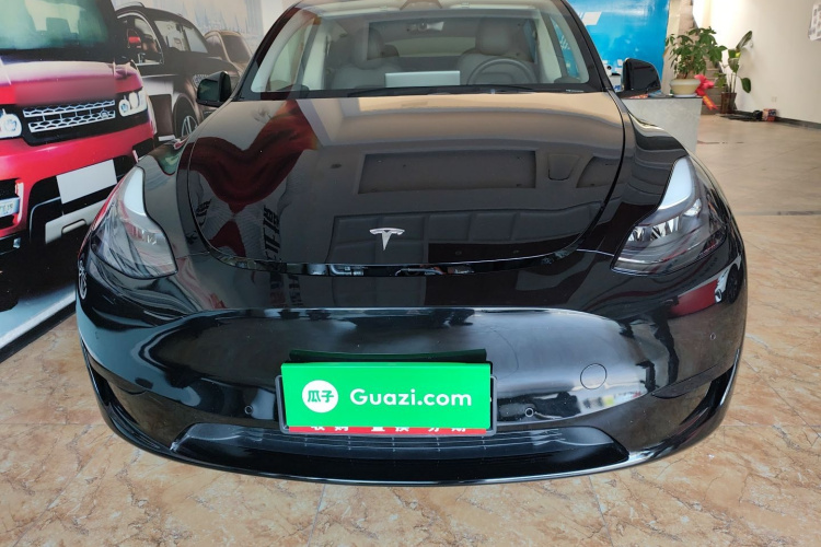 Tesla Model Y 2024 car image #3