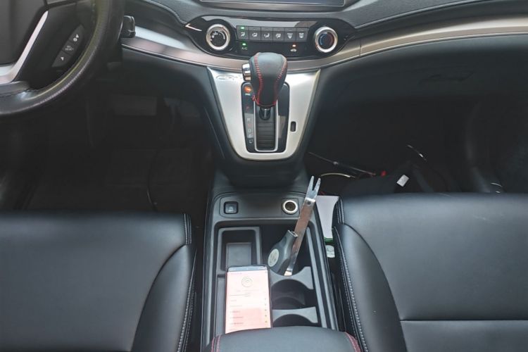 Honda CR-V 2017 #14 Honda CR-V 2017 car image #14