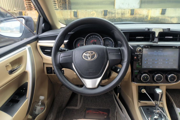 Toyota Corolla 2017 #15 Toyota Corolla 2017 car image #15