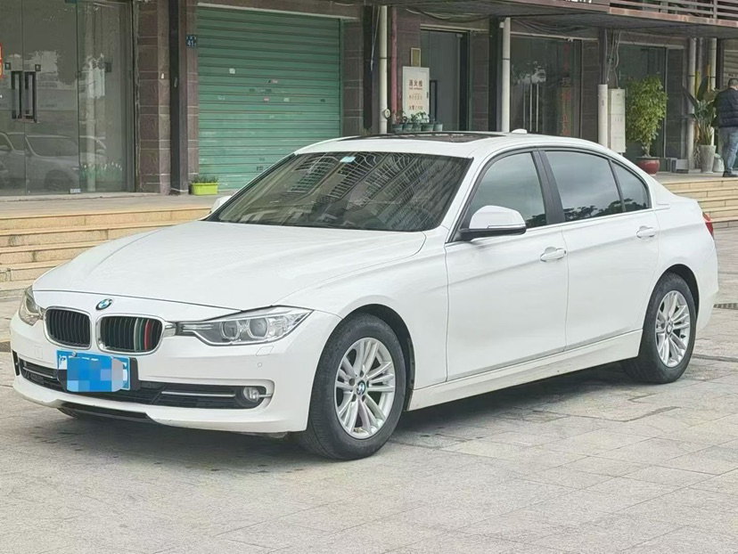 BMW 3 Series 2015 car image 