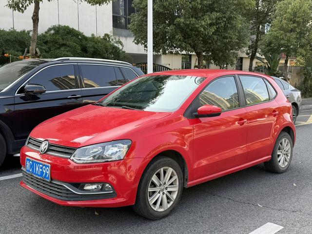 Volkswagen Polo 2014 #13 Volkswagen Polo 2014 car image #13