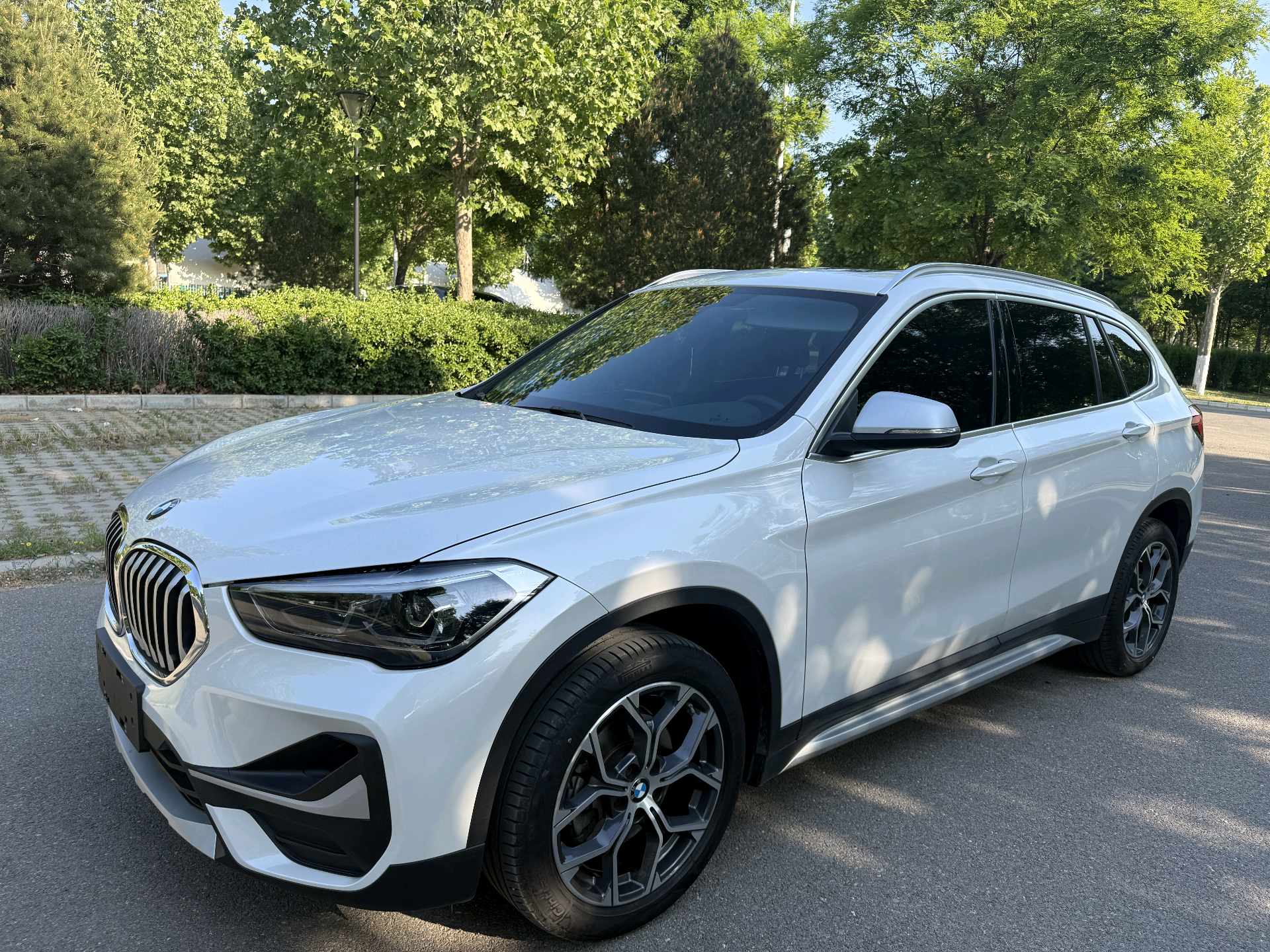 BMW X1 2023 car image 