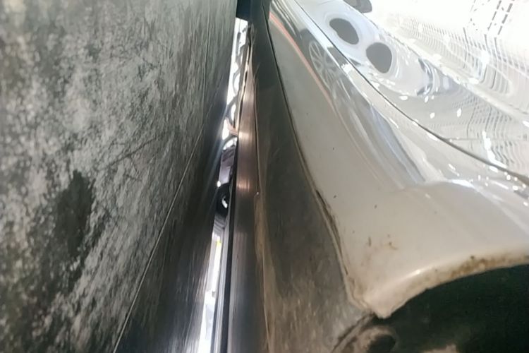Tesla Model 3 2022 car image #26