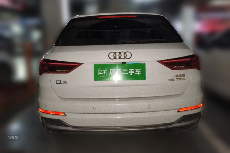 Audi Q3 2020 car image #6
