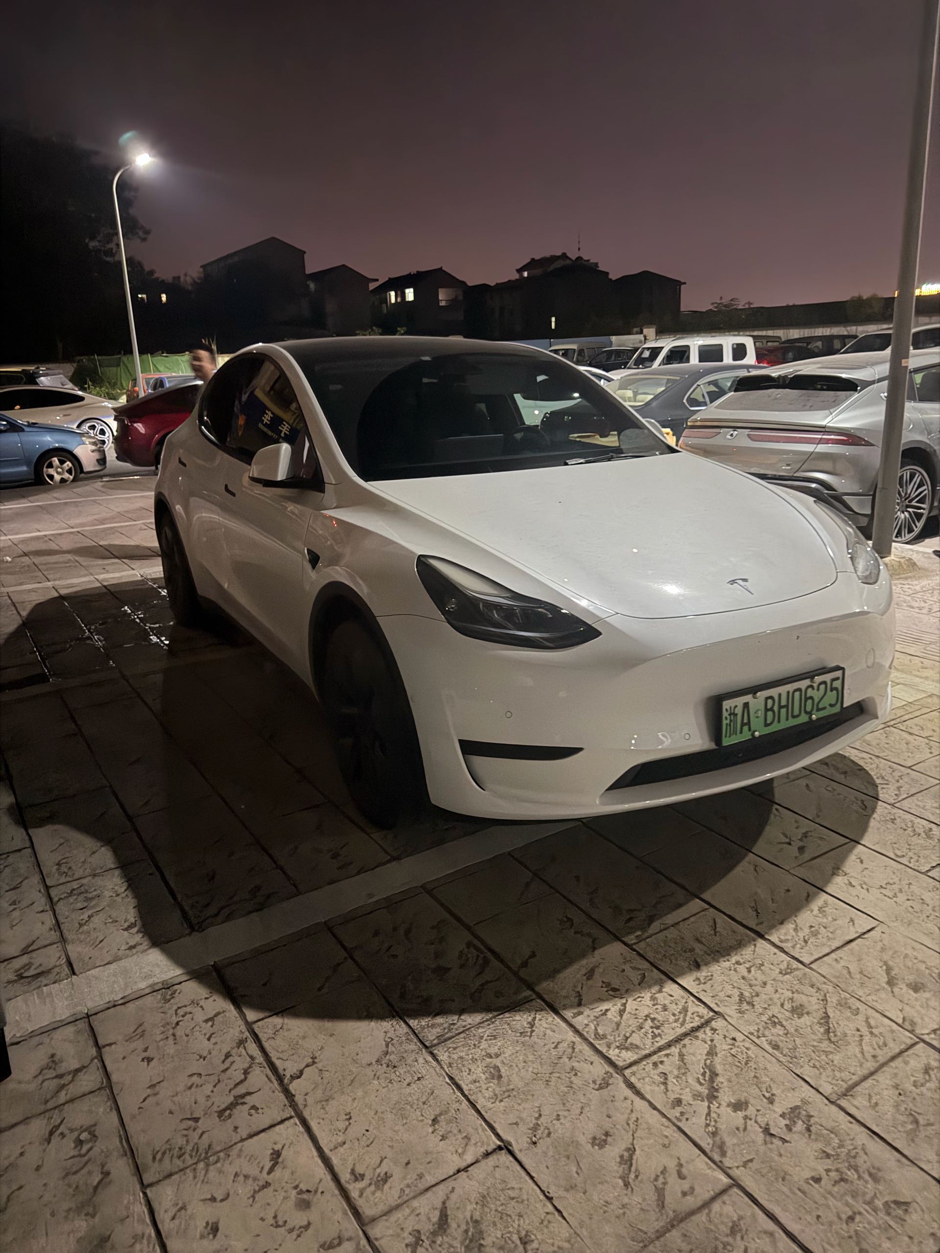 Tesla Model Y 2023 #2 Tesla Model Y 2023 imagem de carro #2