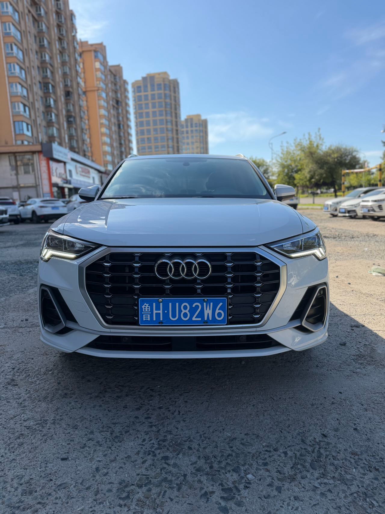 2022 car image #2