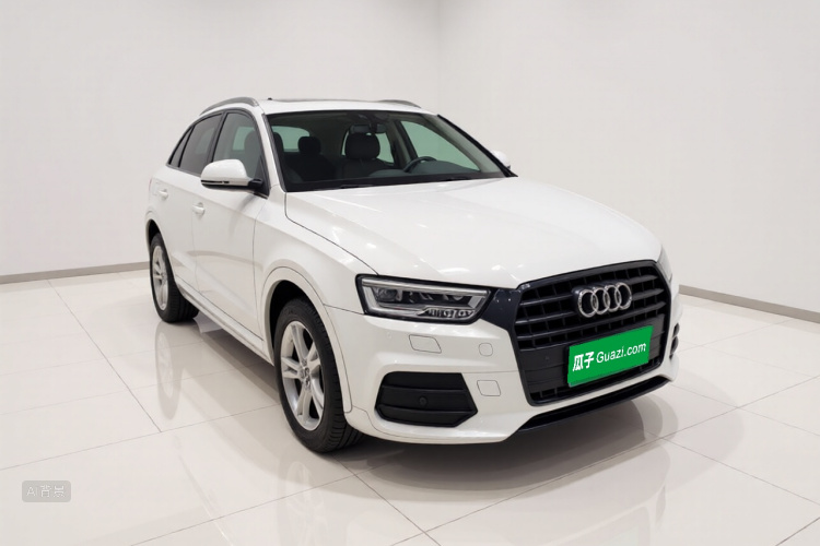 Audi Q3 2018 #4 Audi Q3 2018 car image #4