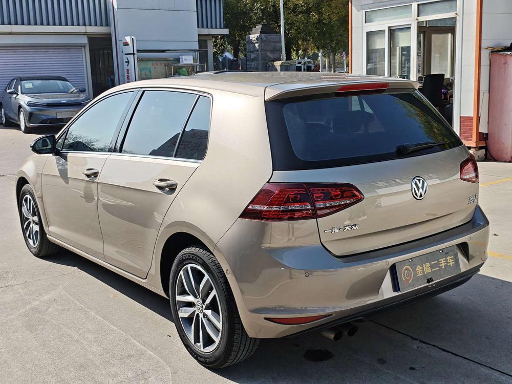 Volkswagen Golf 2017 изображение автомобиля #4