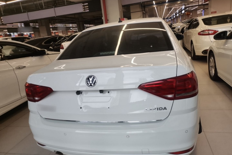 Volkswagen Lavida 2015 #4 Volkswagen Lavida 2015 car image #4