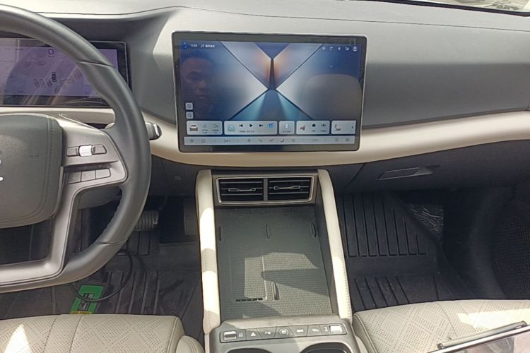 BYD YuanUP 2025 #13 BYD YuanUP 2025 imagen de coche #13