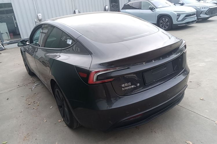 Tesla Model 3 2024 #5 Tesla Model 3 2024 car image #5