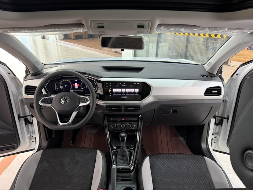 Volkswagen Tacqua 2023 #9 Volkswagen Tacqua 2023 صورة سيارة #9
