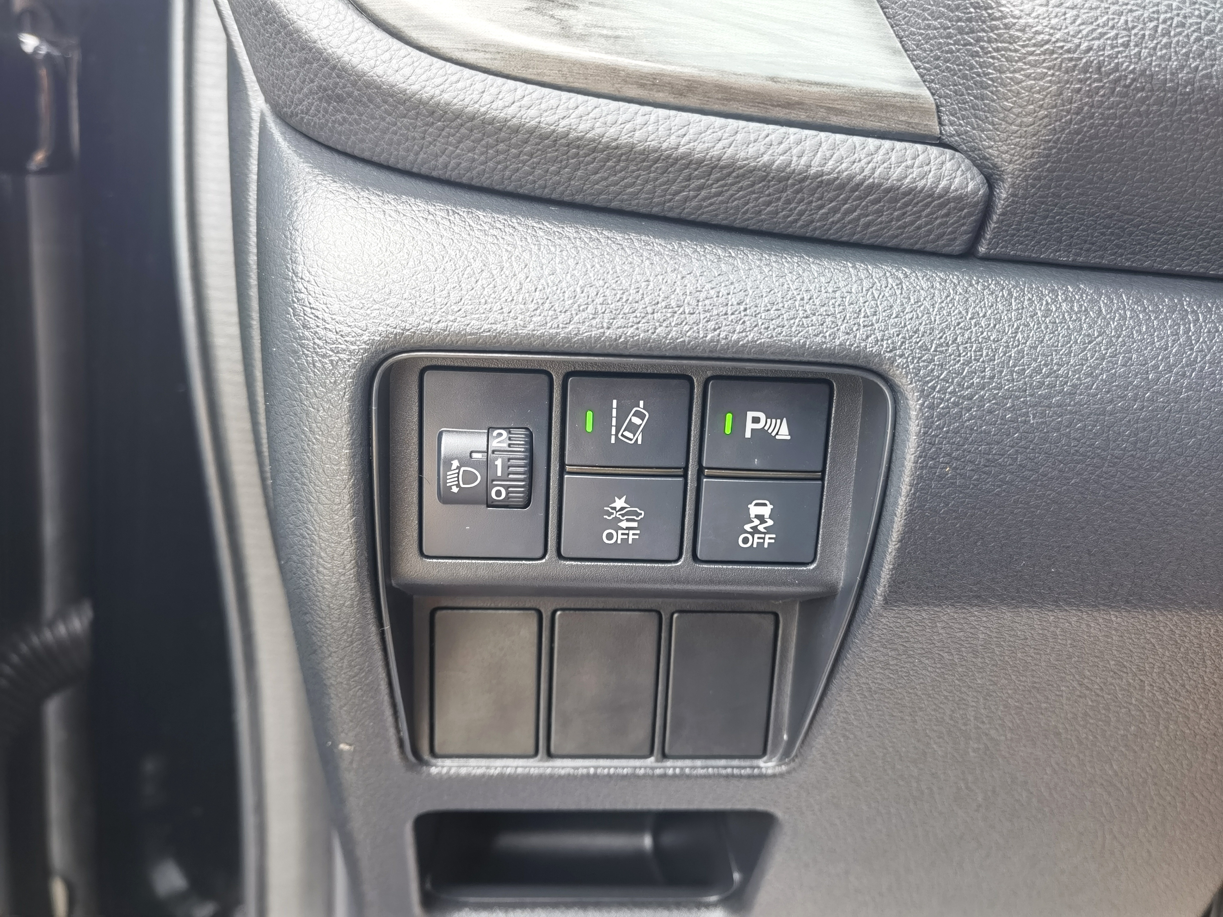 Honda CR-V 2020 #18 Honda CR-V 2020 car image #18