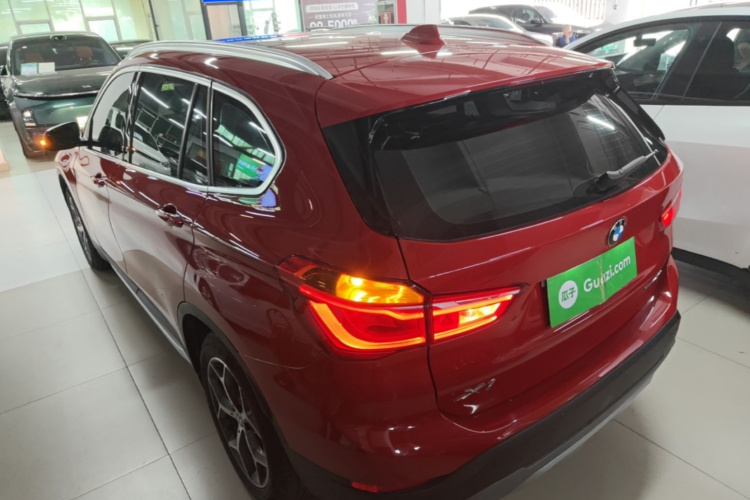 BMW X1 2019 #6 BMW X1 2019 car image #6