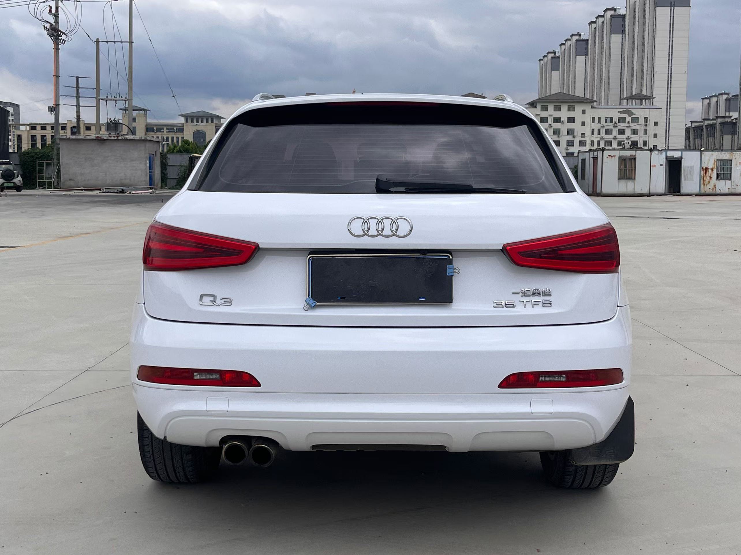 Audi Q3 2014 car image #4