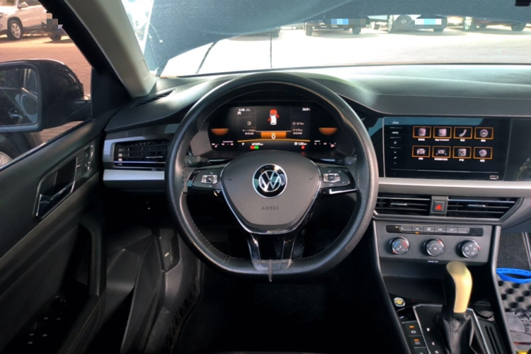 Volkswagen Lavida 2022 car image #11