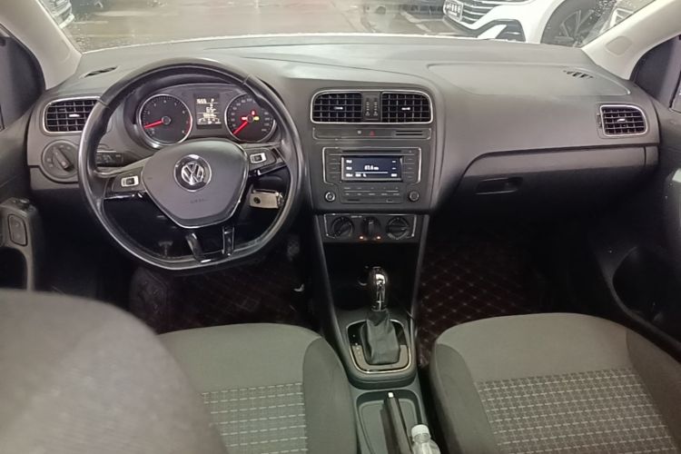 Volkswagen Polo 2017 #10 Volkswagen Polo 2017 car image #10