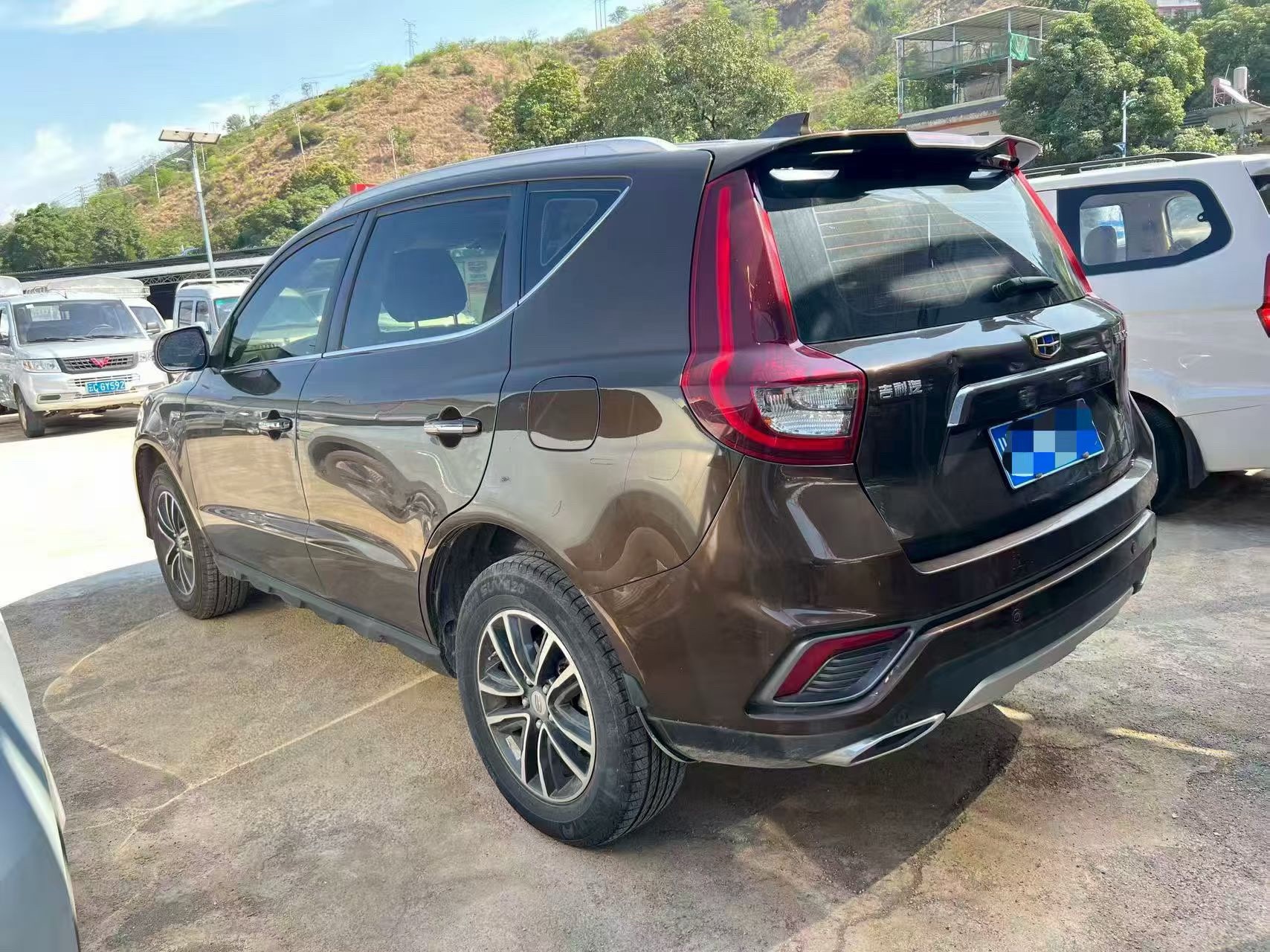 GEELY Vision X6 2019 car image 