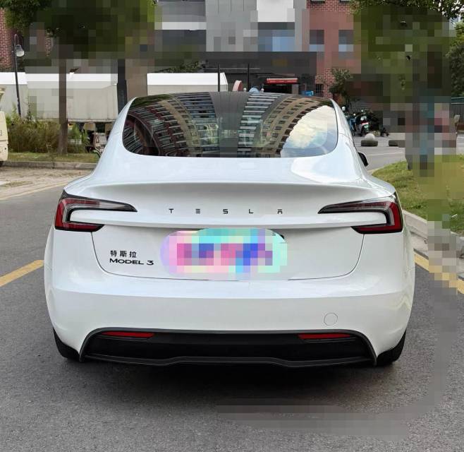 Tesla Model 3 2026 #2 Tesla Model 3 2026 car image #2