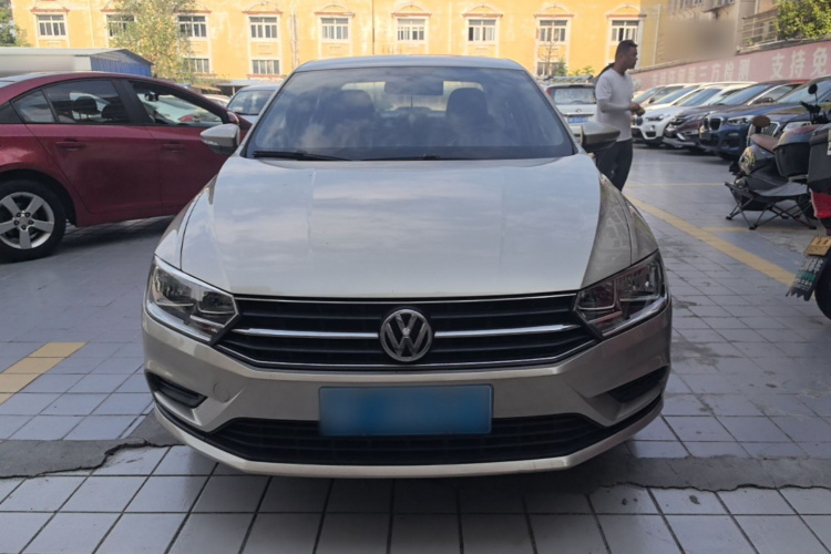 Volkswagen Bora 2017 #3 Volkswagen Bora 2017 car image #3