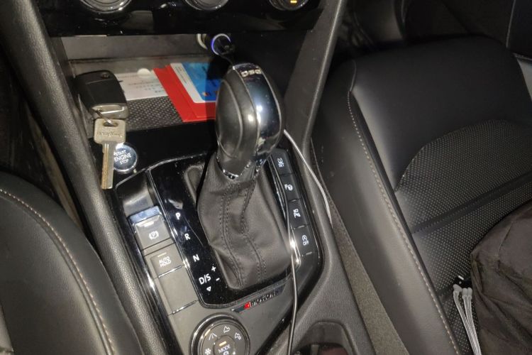 Volkswagen Tharu 2019 #14 Volkswagen Tharu 2019 car image #14