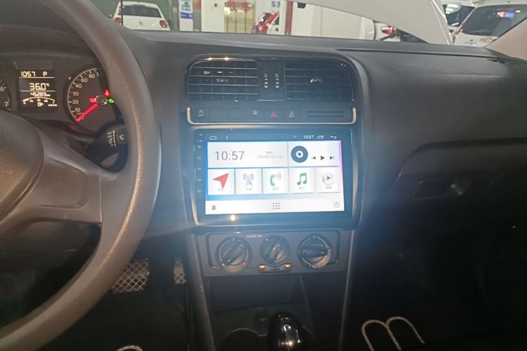Volkswagen Polo 2018 #13 Volkswagen Polo 2018 car image #13