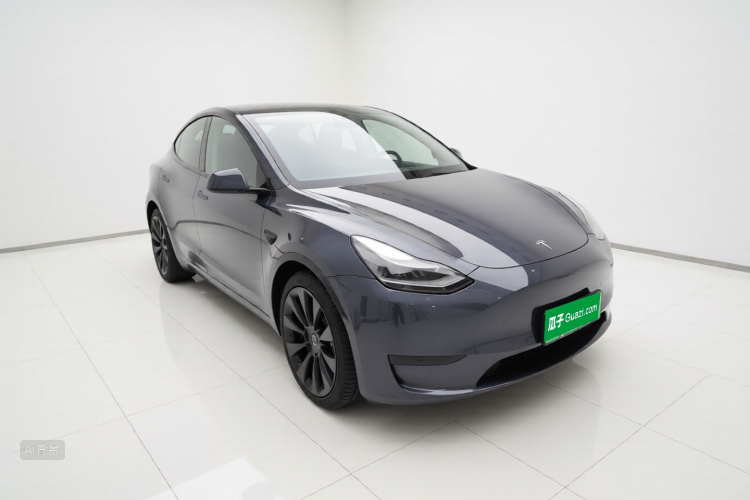 Tesla Model Y 2022 #4 Tesla Model Y 2022 car image #4