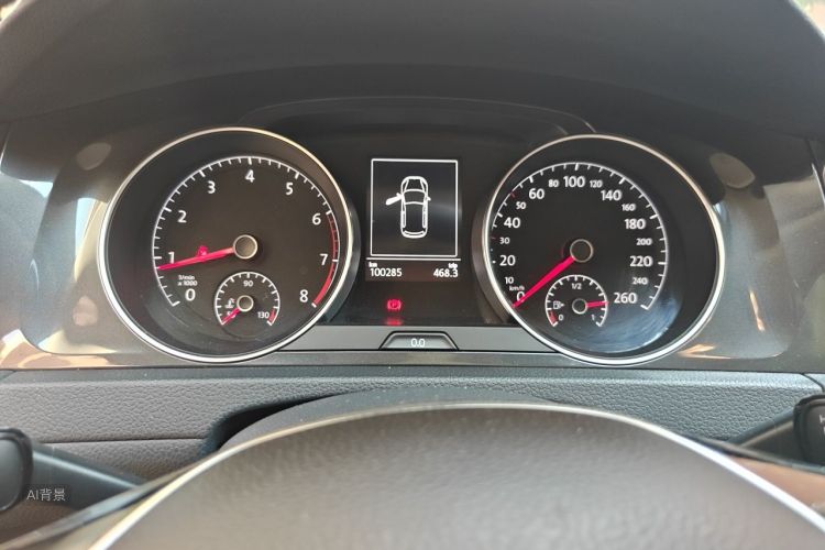 Volkswagen Golf 2017 car image #14