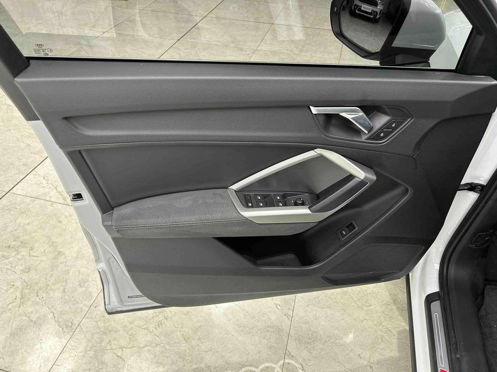 Audi Q3 2022 #14 Audi Q3 2022 car image #14