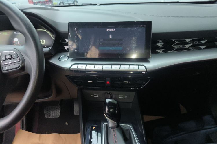 MG 5 2024 image de voiture #13