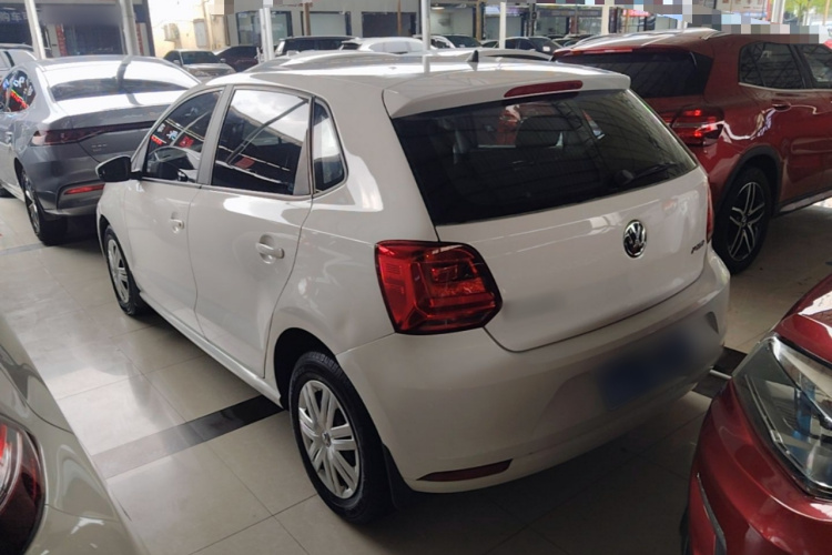 Volkswagen Polo 2017 car image #7