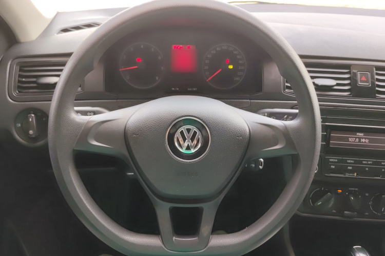 Volkswagen Santana 2020 car image #11