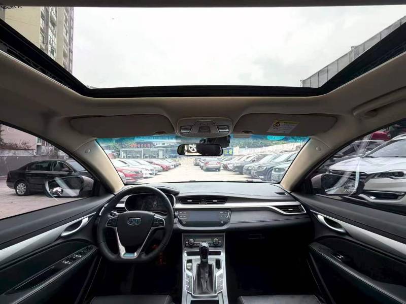 GEELY Emgrand 2019 car image #8