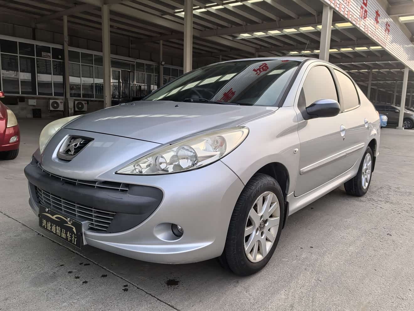 Peugeot 207 2010 汽车图片 