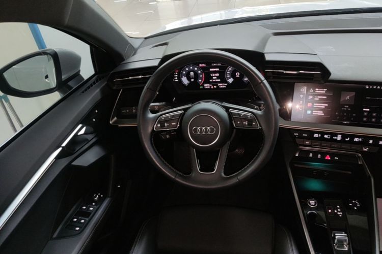 Audi A3 2024 immagine di auto #11