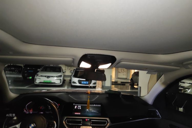 BMW 3 Series 2020 car image #20