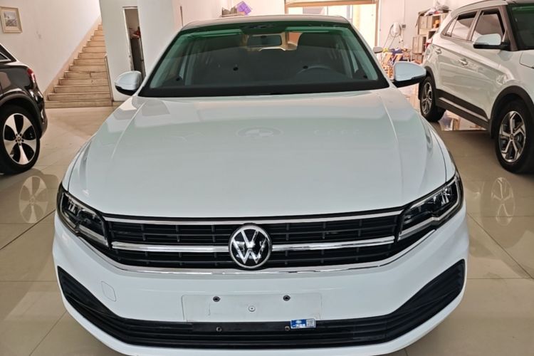 Volkswagen Bora 2022 car image #3