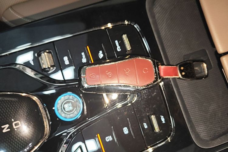 BYD Han 2023 #9 BYD Han 2023 car image #9