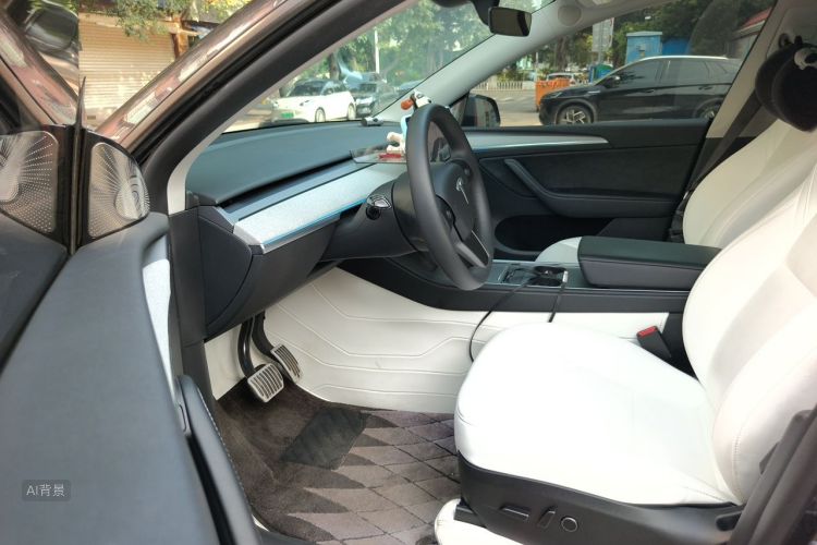 Tesla Model Y 2024 #18 Tesla Model Y 2024 immagine di auto #18