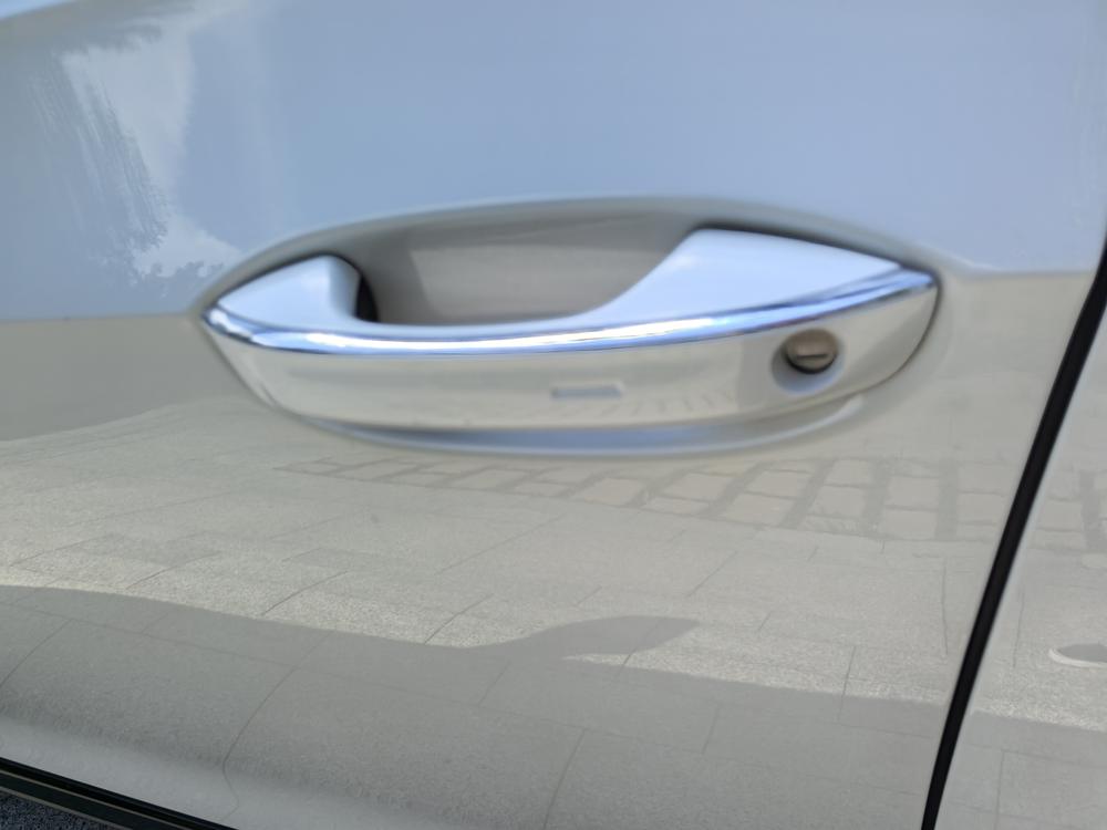 Volkswagen Golf 2022 car image #9