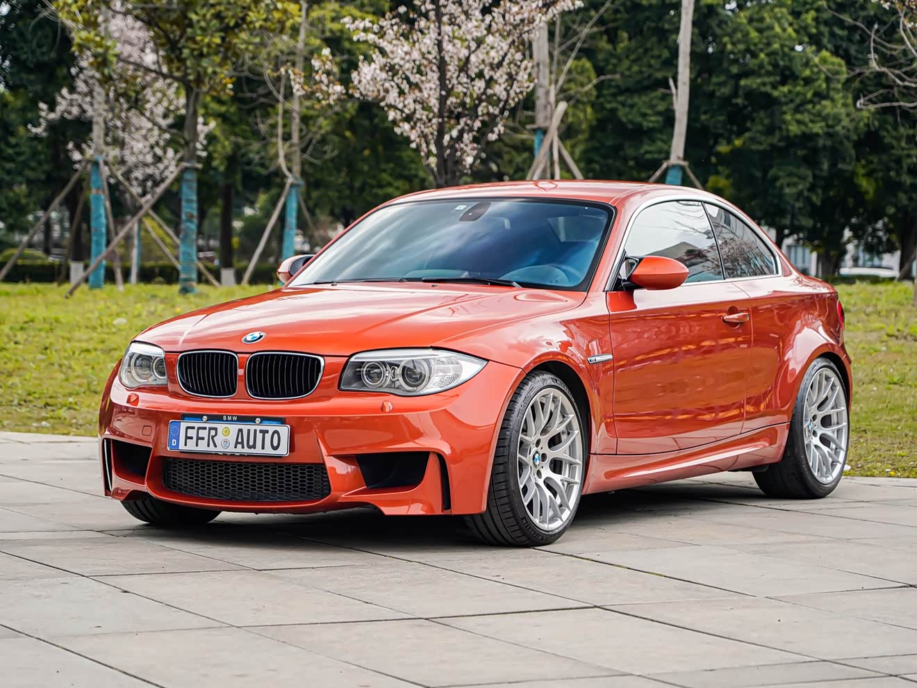 BMW 1 Series M 2012 car image 