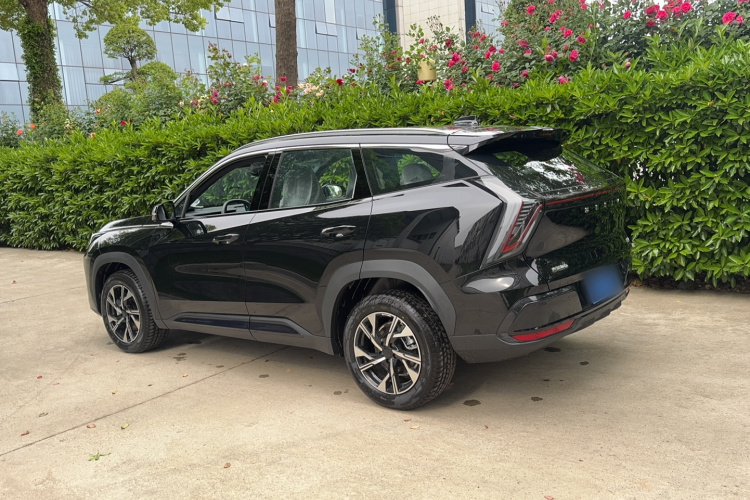 GEELY Boyue L 2026 car image #5